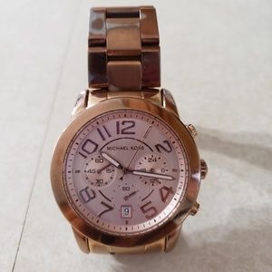 MK watch